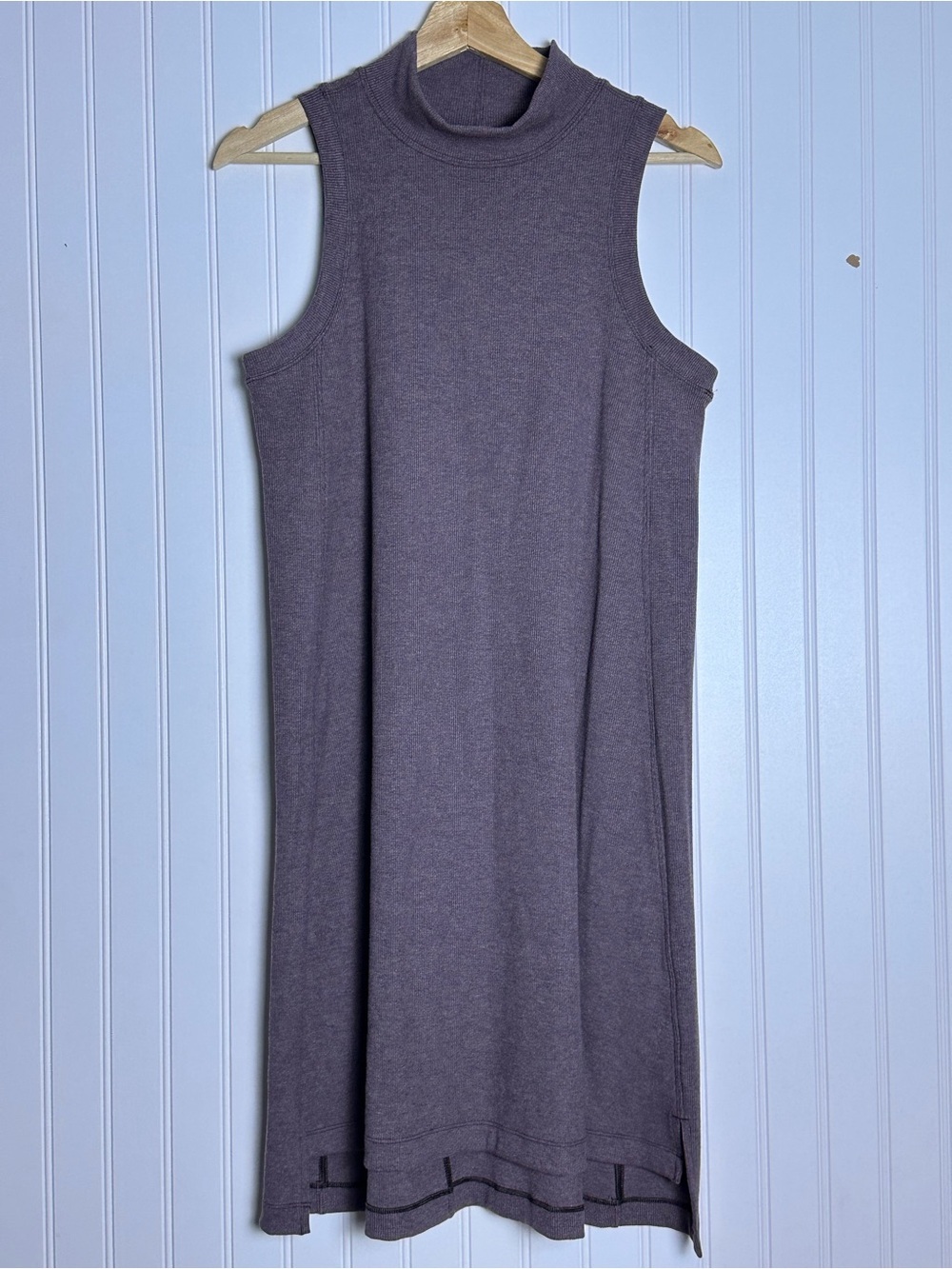 Lululemon Gone for the Week Dress
Heathered Antique Bark L Casual Travel - Picture 4 of 14